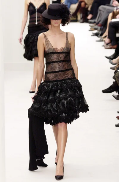 Look 10